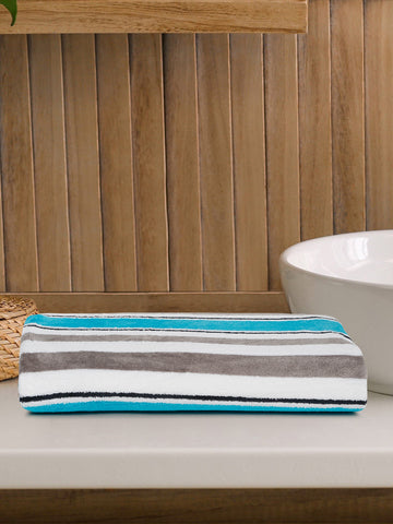 Coastal Stripe Beach Towel – Cool Ocean Tones, 75 x 145 cm