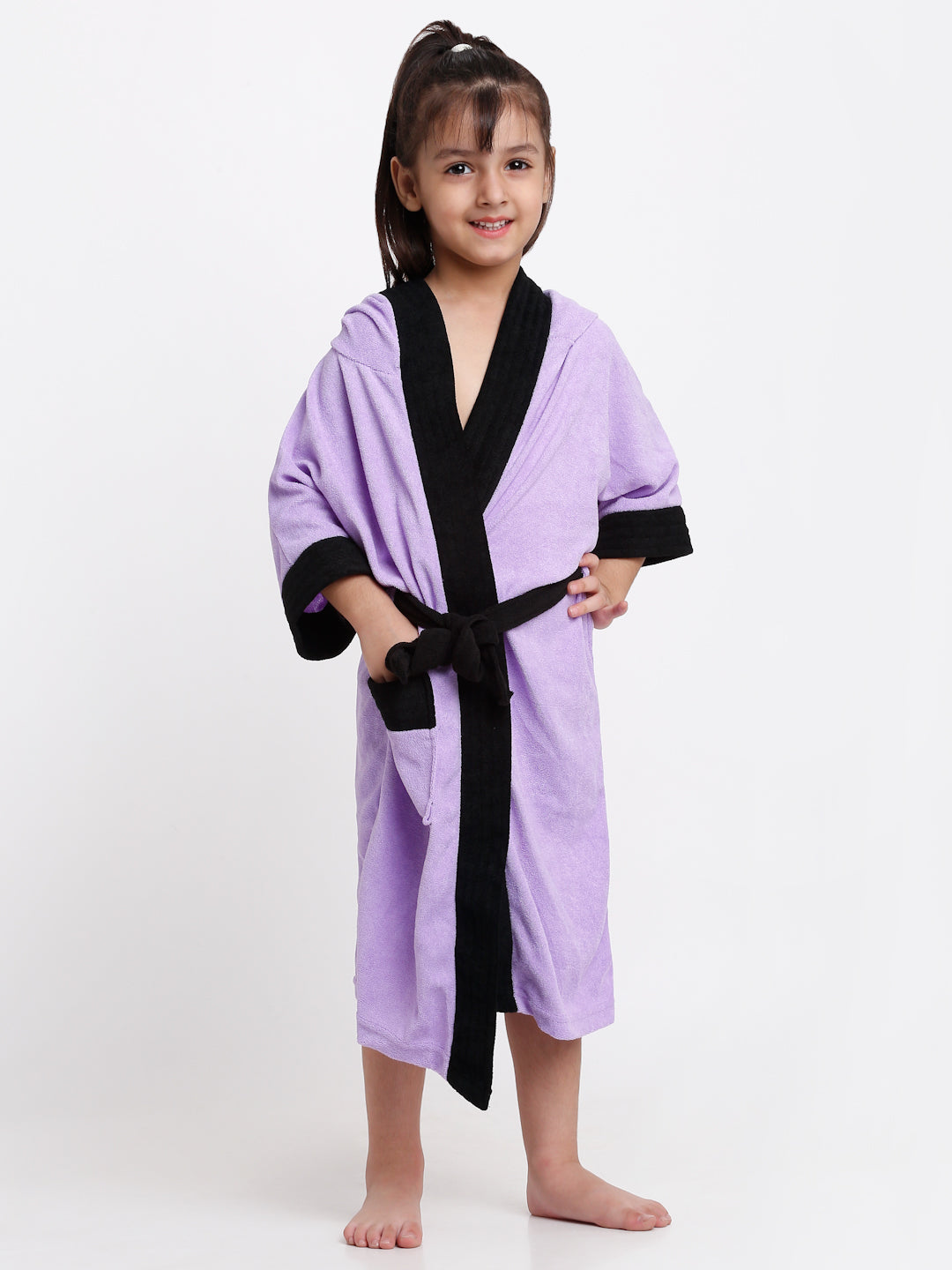 Unisex Kids Bathrobe – Comfy, Belted & Pocketed Ages (Lilac & Black)