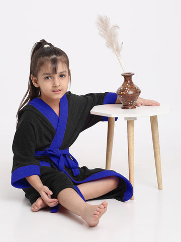 Unisex Kids Bathrobe – Comfy, Belted & Pocketed Ages (Black & Turkish)
