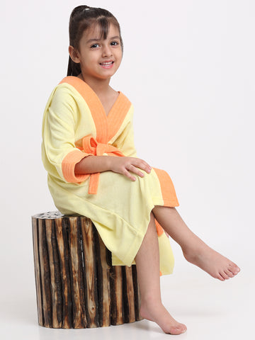 Unisex Kids Bathrobe – Comfy, Belted & Pocketed Ages (Yellow & Orange)