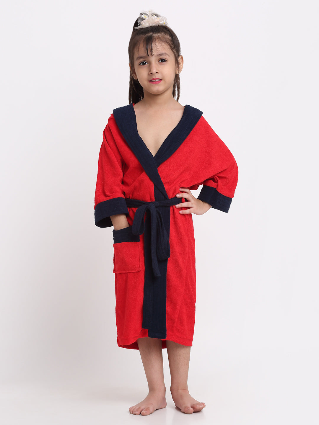 Unisex Kids Bathrobe – Comfy, Belted & Pocketed Ages (Red & Navy)