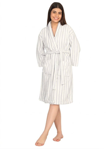 CREEVA Classic 100% Cotton Bathrobe for Men & Women | Super Soft Velour | Shawl Collar | Highly Absorbent | Ideal for Spa, Shower, Gym, Travel & Gifting – White & Grey Stripes – Small