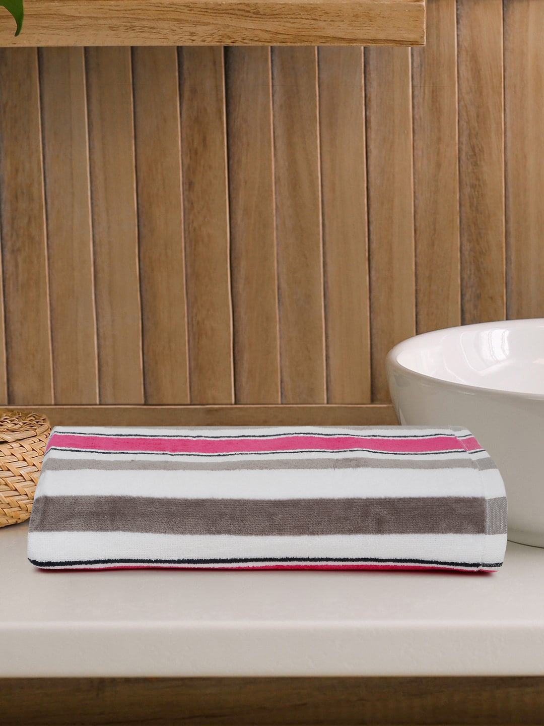 Crimson Coast Stripe Beach Towel – Bold Red & Sand Stripes, 75 x 145 cm